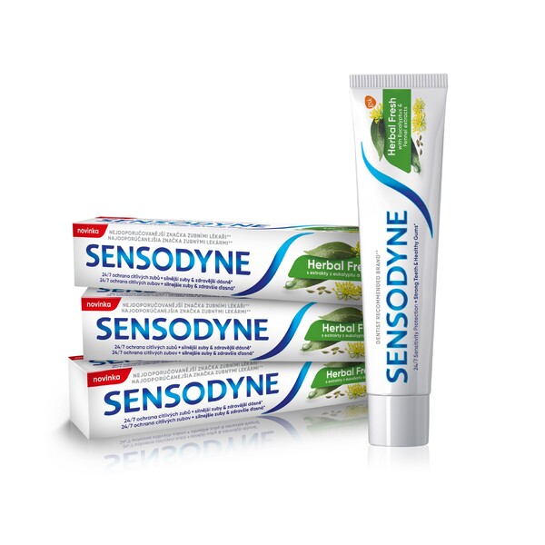 Sensodyne Herbal Fresh zubní pasta 3x75 ml