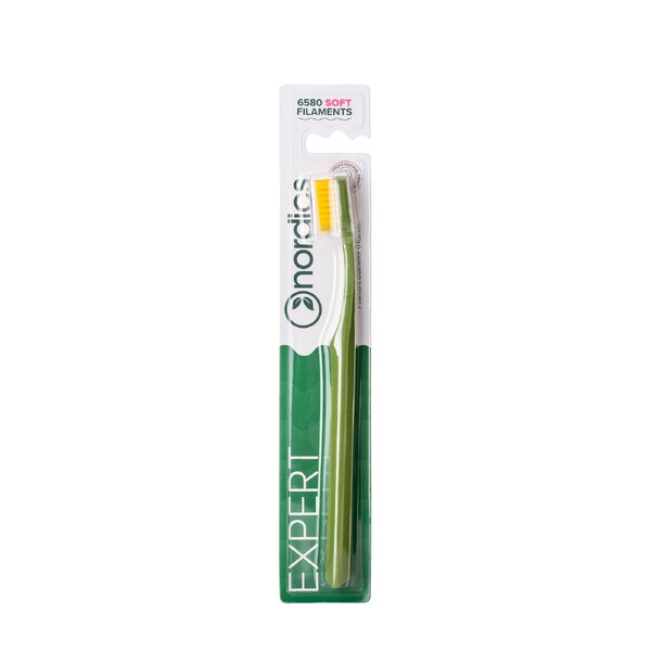 Levně Nordics Curve Soft Green zubní kartáček