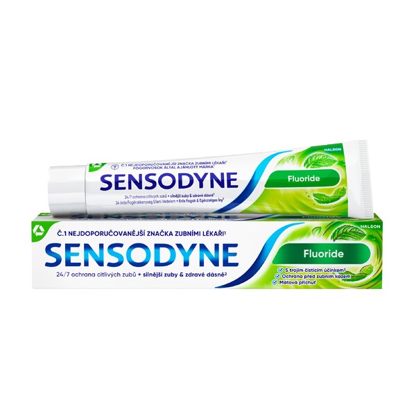 Levně Sensodyne Fluoride zubní pasta 75 ml