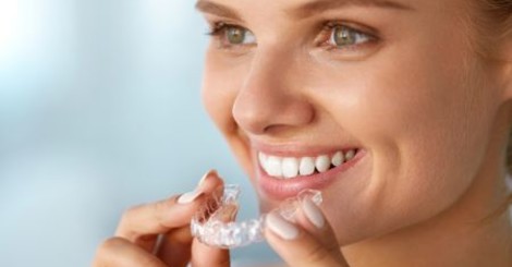 Jak vybrat vhodnou sadu na bělení zubů?