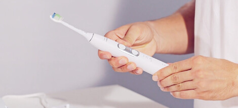 RECENZE: sonický kartáček Philips Sonicare Protective Clean 6100