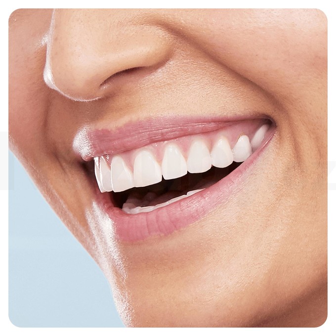Oral-B PRO 2 2900 zubní kartáček 1+1 tělo