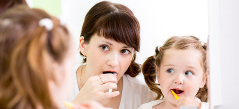 Leprikónka, víla, myšky. Jak se děti ve světě loučí s mléčnými zuby?