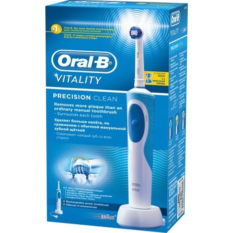 Braun Oral B Vitality Precision Clean D 12 zubní kartáček
