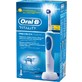 Braun Oral B Vitality Precision Clean D 12 zubní kartáček