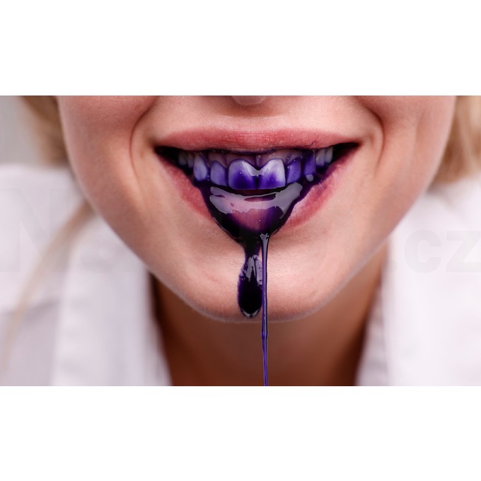 Hello Coco Purple Whitening Colour Corrector zubní pasta 30 g