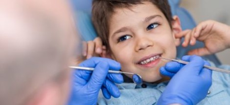 První návštěva dětí u zubního lékaře + VIDEO