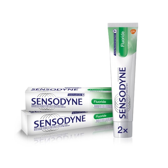 Sensodyne Fluoride zubní pasta 2x75 ml