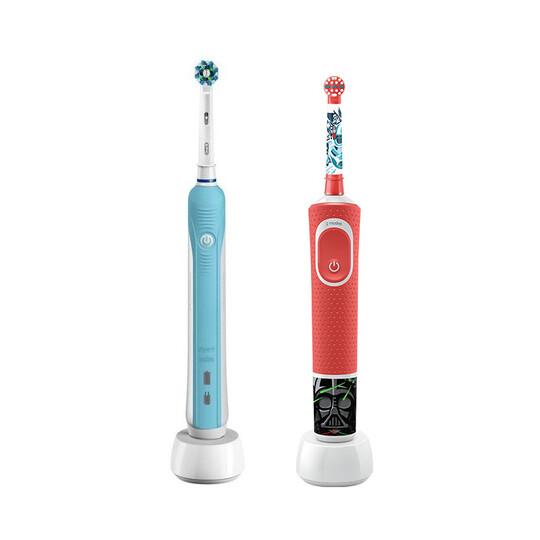Oral-B PRO 500 + Vitality Star Wars zubní kartáčky
