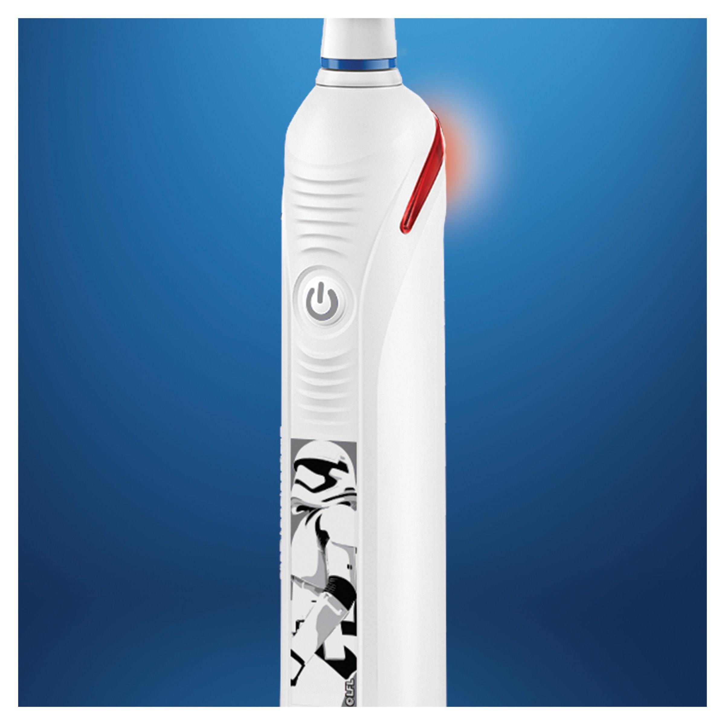 Oral-B Junior Star Wars zubní kartáček
