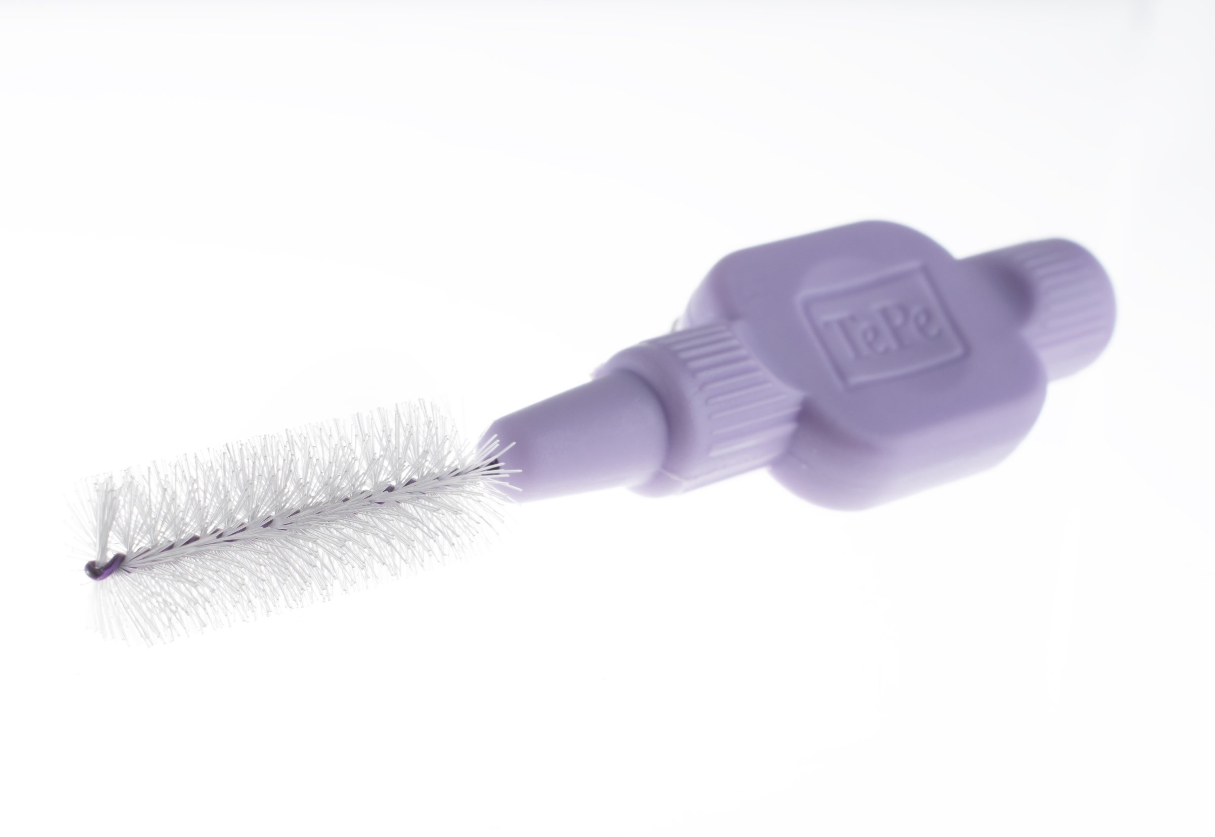 TePe Extra Soft 1,10 mezizubní kartáčky fialové 8 ks