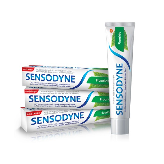 Sensodyne Fluoride zubní pasta 3x75ml