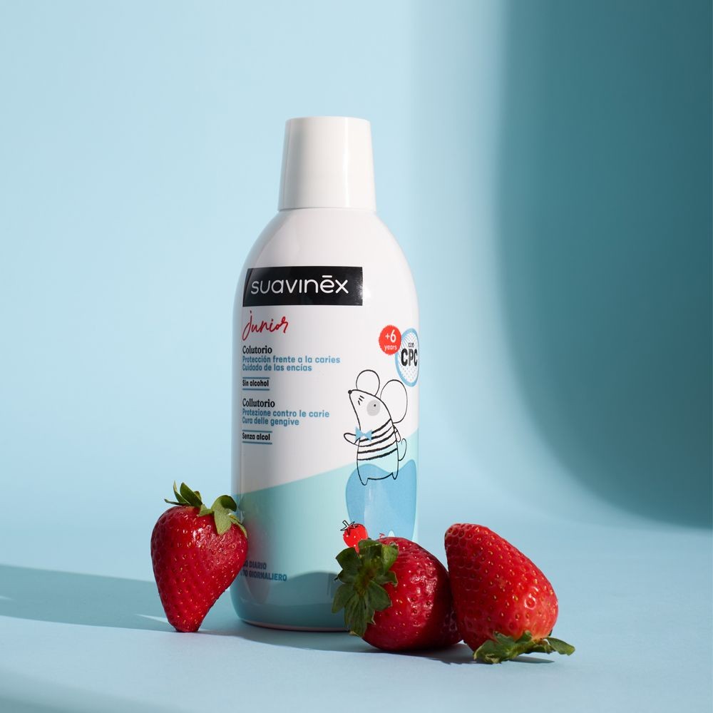 Suavinex Junior 6+ Strawberry dětská ústní voda 500 ml