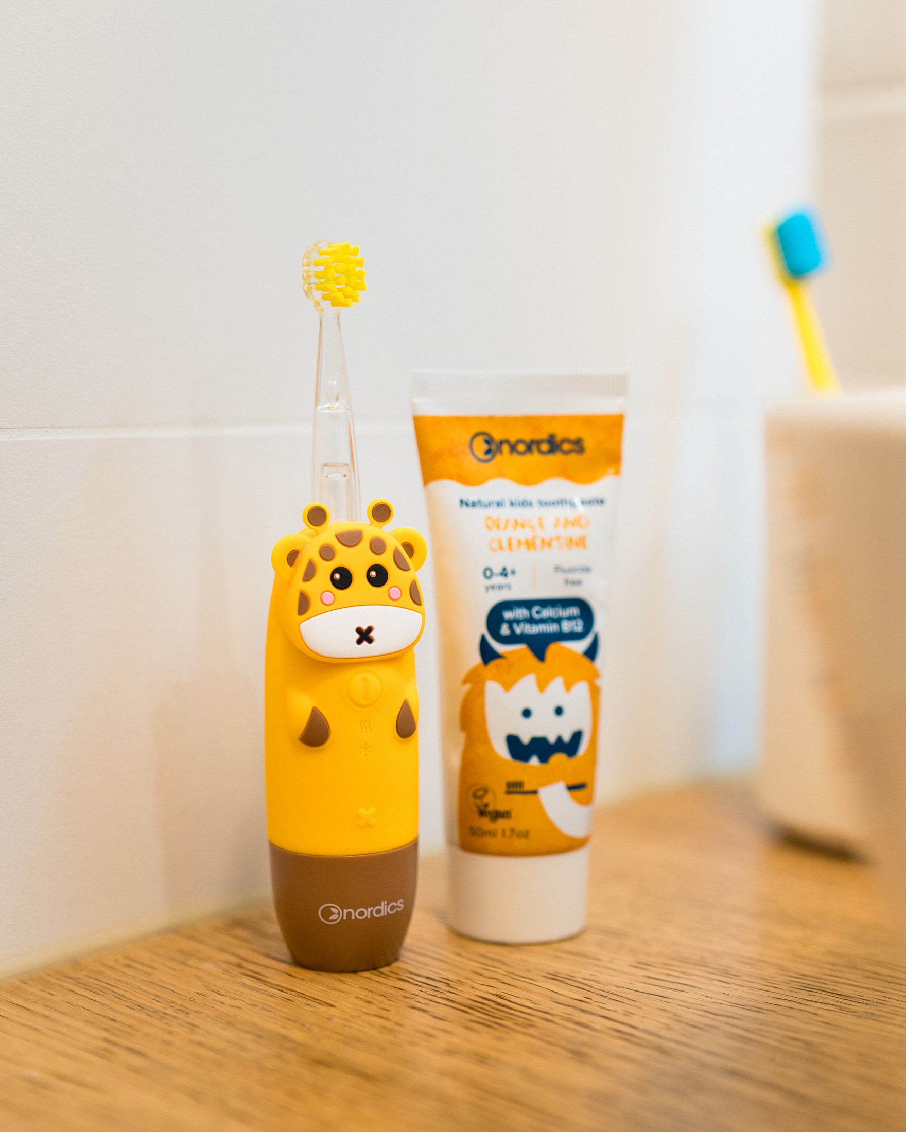 Nordics Expert Kids Sonic CA910 Yellow dětský sonický kartáček