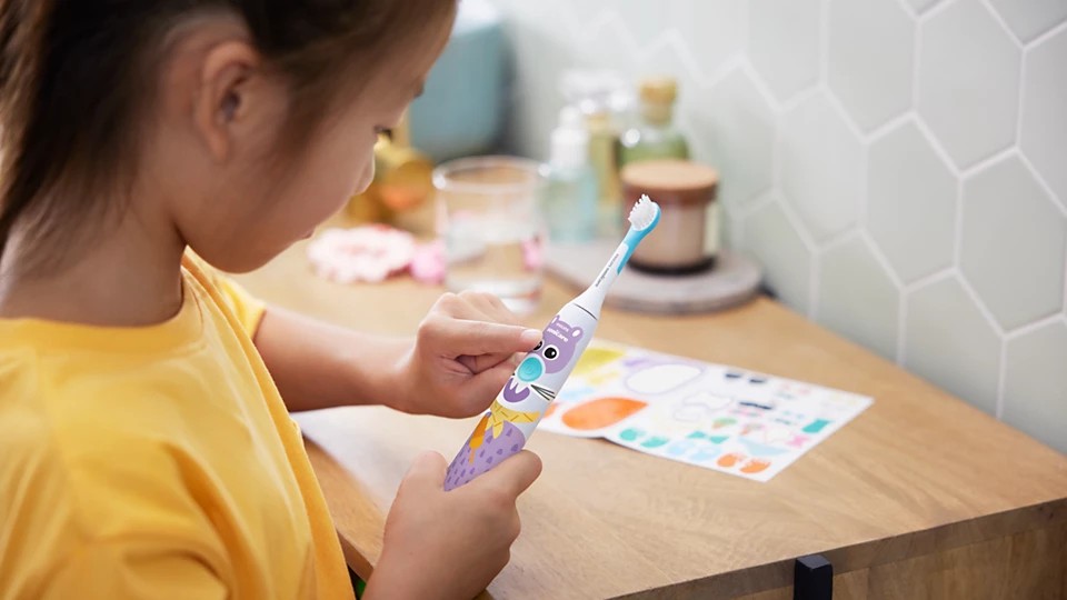 Philips Sonicare HX3601/01 Kids dětský sonický kartáček
