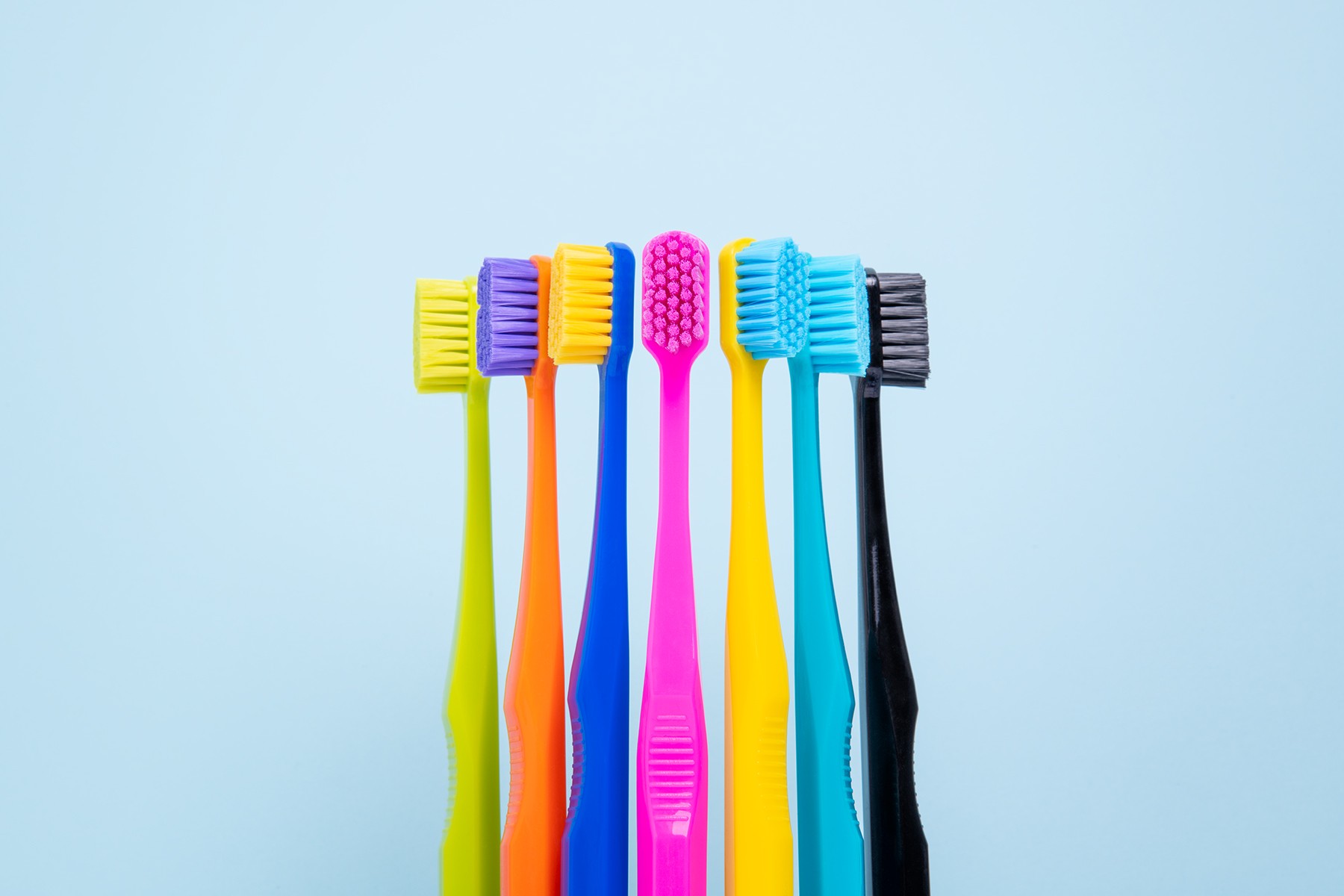 Nordics Premium Soft Orange&Blue zubní kartáček 2 ks