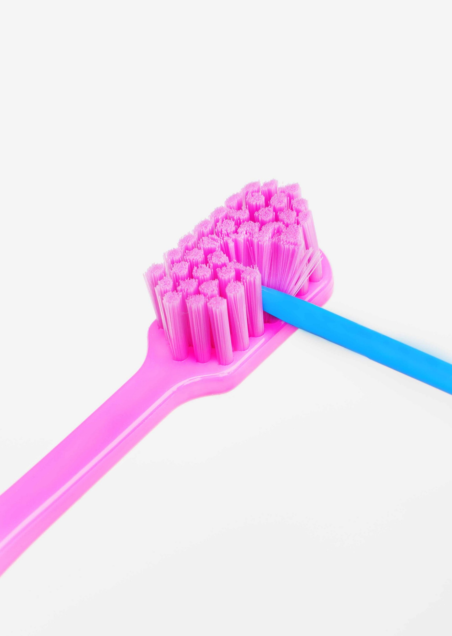 Nordics Premium Soft Pink zubní kartáček