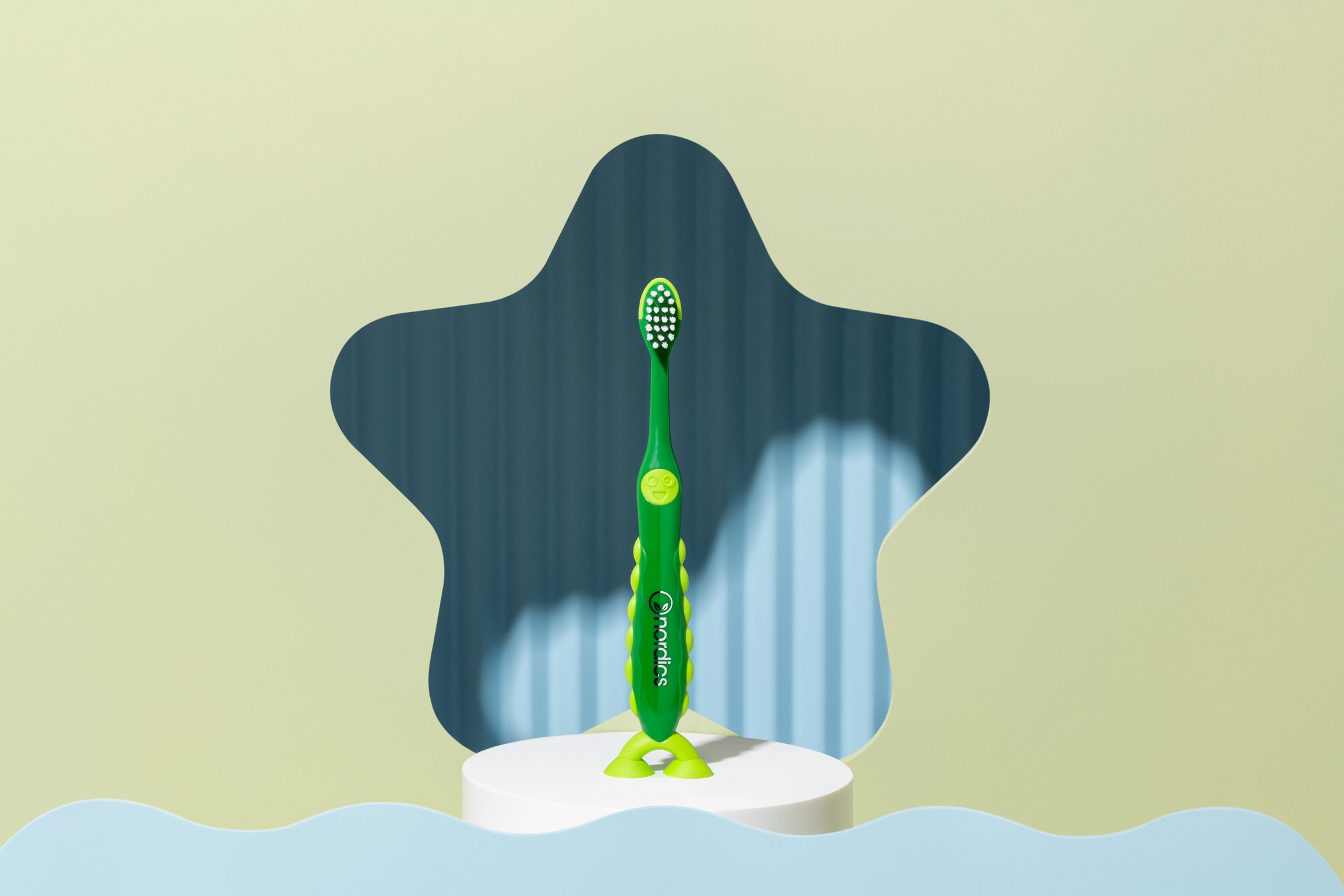 Nordics Premium Kids Dino Soft 6900 Green dětský zubní kartáček