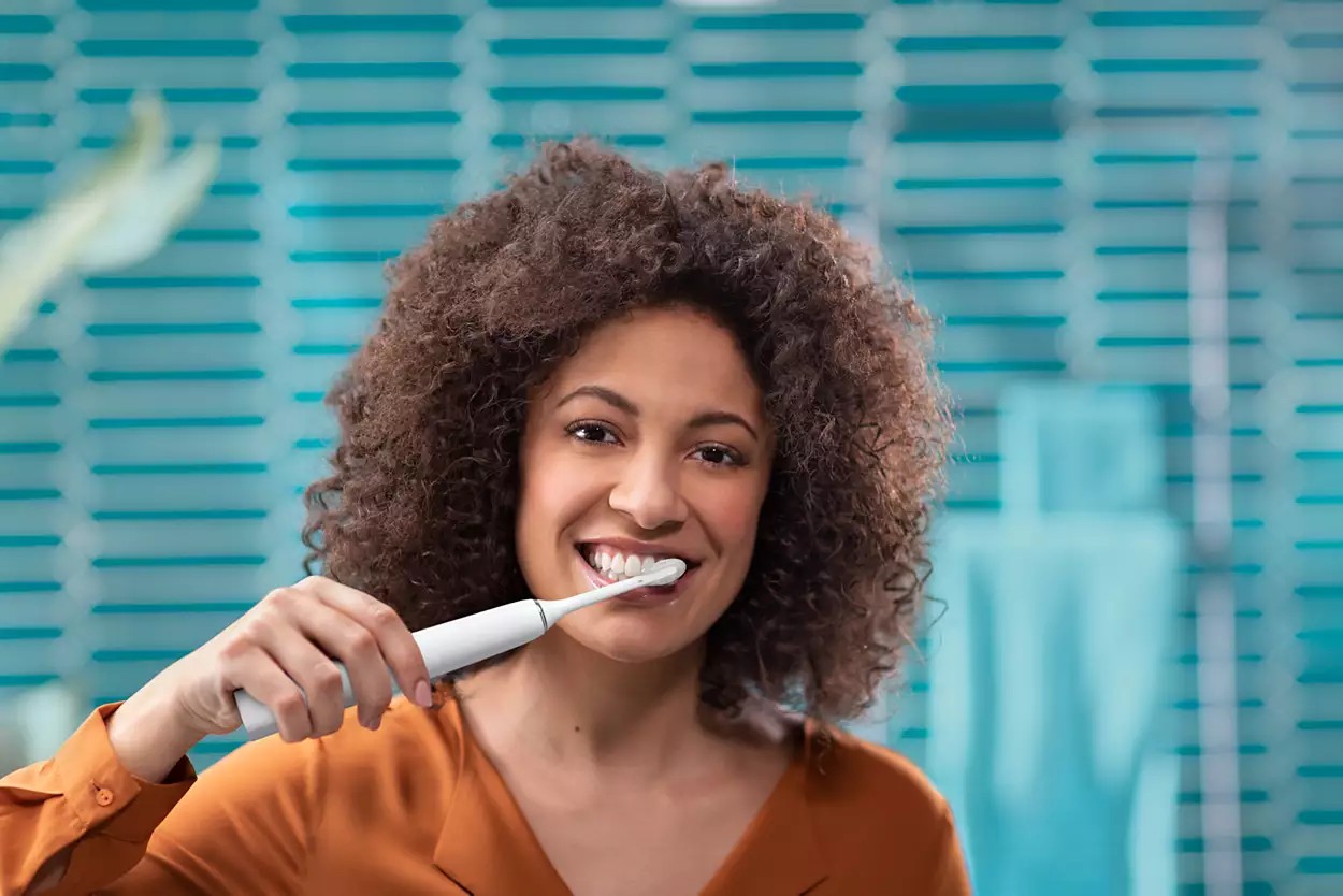 Philips Sonicare HX9911/19 DiamondClean White sonický kartáček