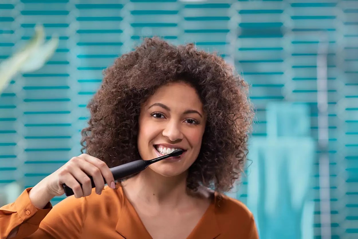 Philips Sonicare HX9911/17 DiamondClean Black sonický kartáček