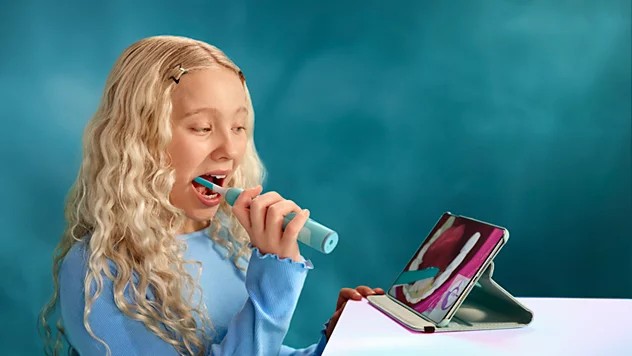 Philips Sonicare For Kids Smart HX6600/13 dětský sonický kartáček