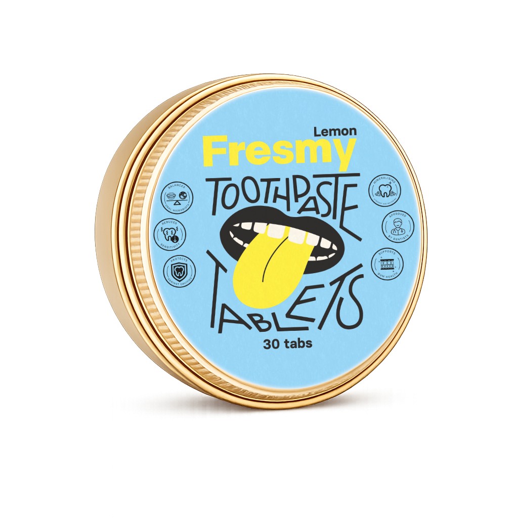 Fresmy Lemon cestovní zubní pasta v tabletách 30 ks - Fresmy Toothpaste Tablets Lemon zlatá plechovka šikmý pohled varianta světle modrá