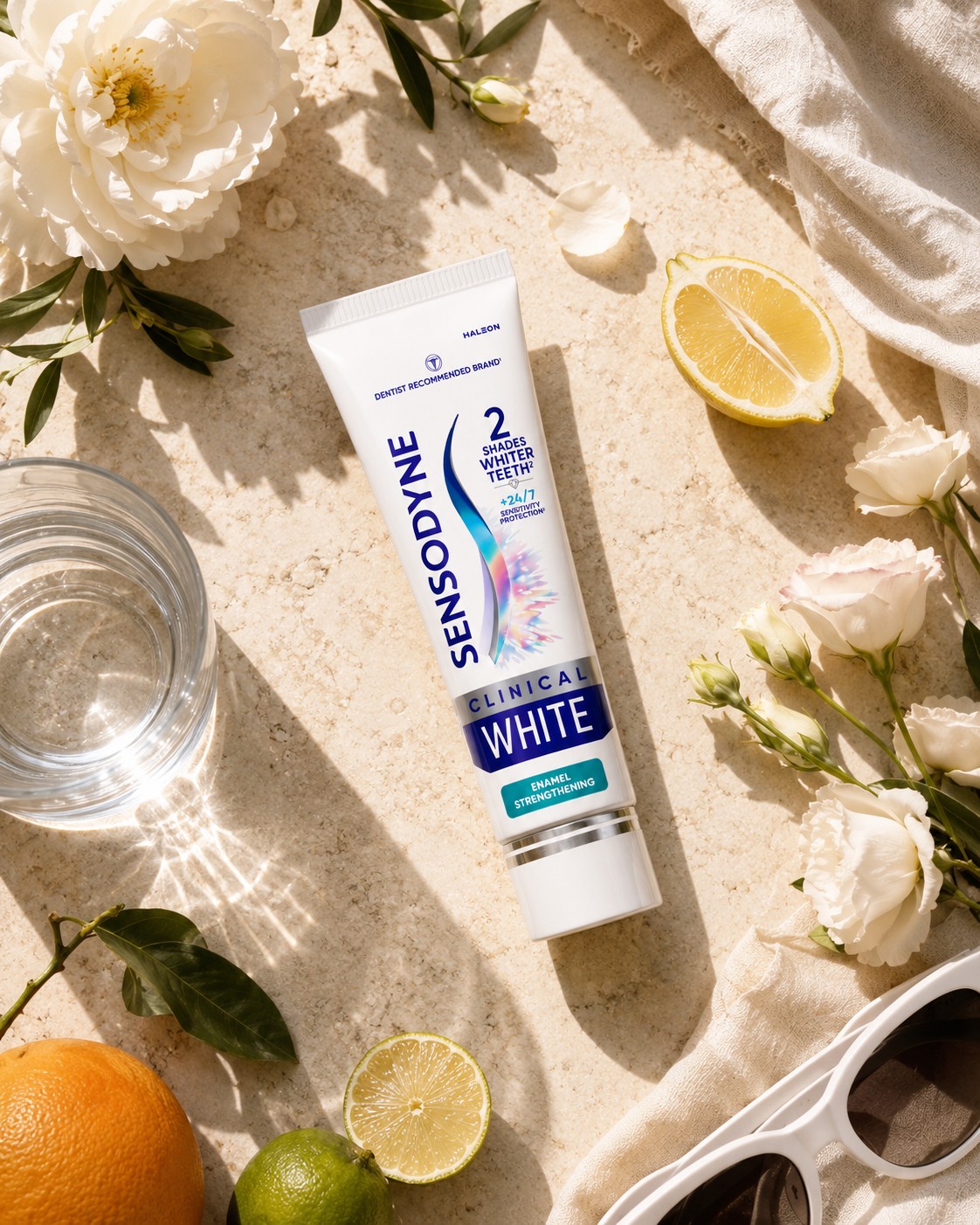 Sensodyne Clinical White Enamel Strengthening zubní pasta 75 ml
