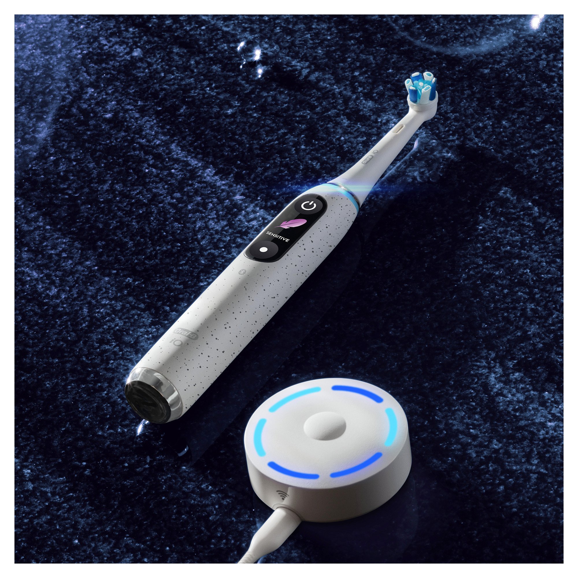 Oral-B iO Series 10 Stardust White magnetický kartáček - POŠKOZENÝ OBAL