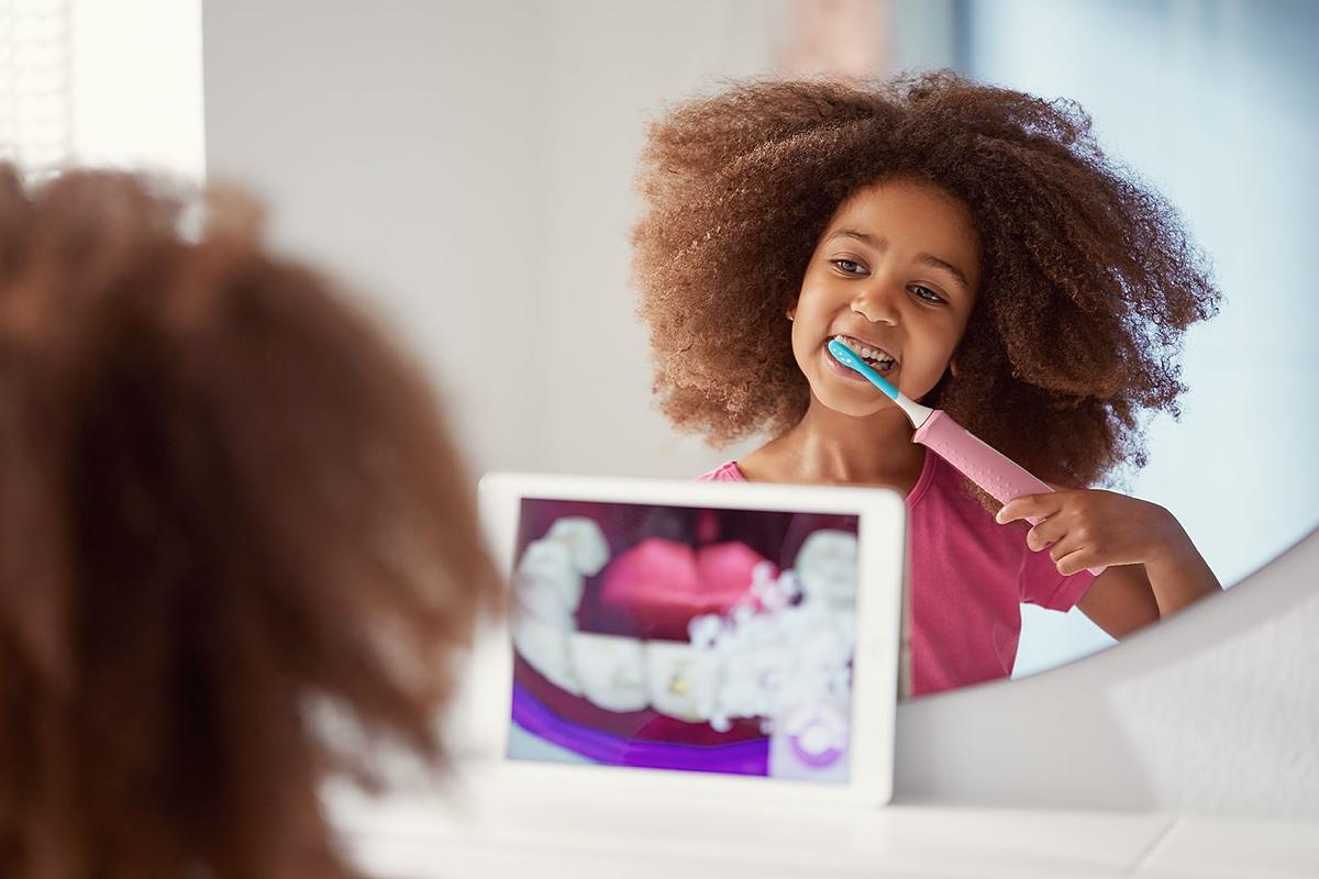 Philips Sonicare HX6352/42 for Kids Pink dětský sonický kartáček - ROZBALENÉ ZBOŽÍ