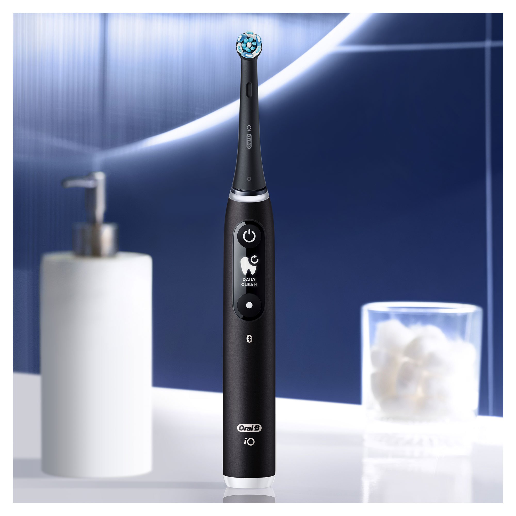 Oral-B iO Series 6 Black magnetický kartáček