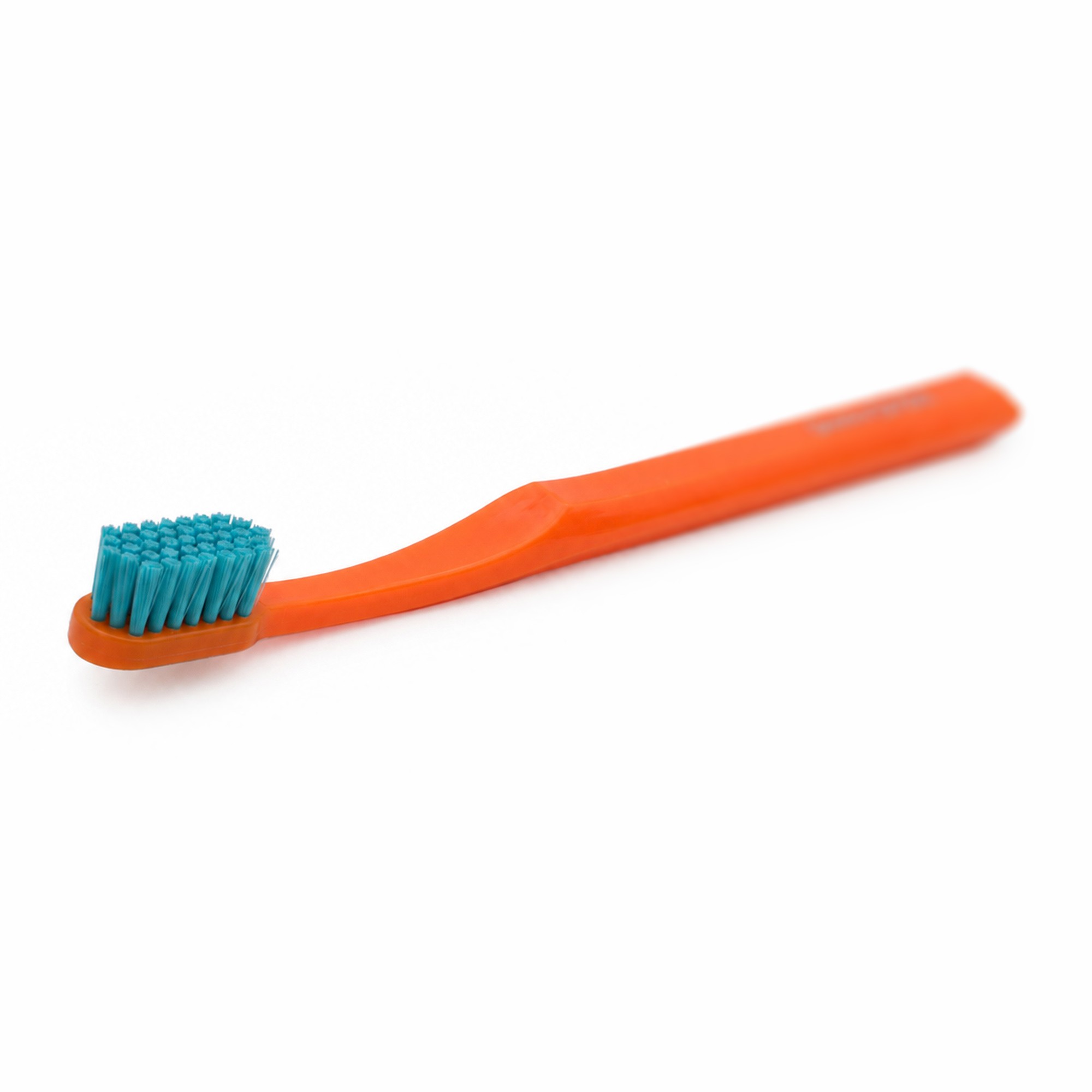 Nordics Curve Soft Orange zubní kartáček