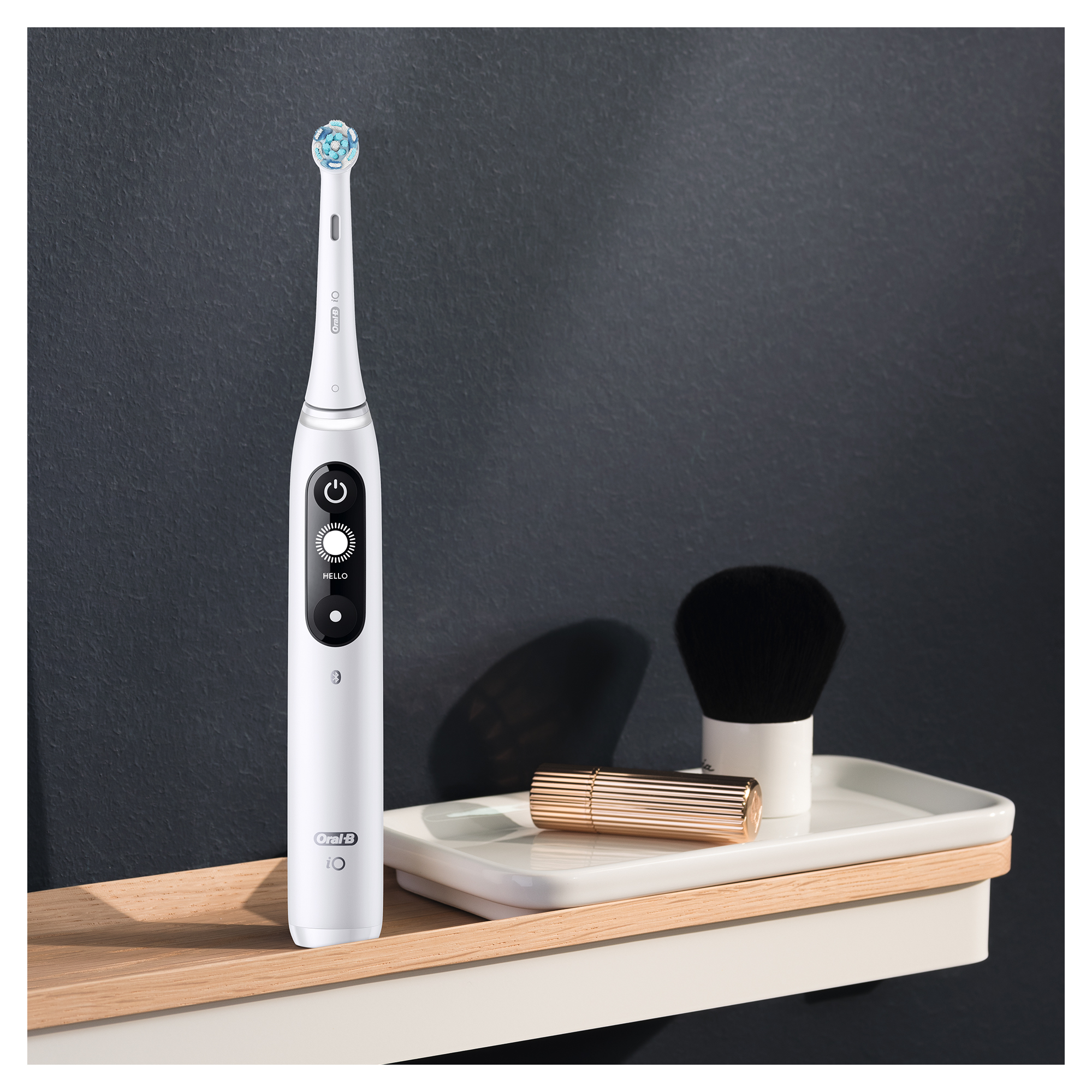 Oral-B iO Series 7 White Alabaster magnetický kartáček