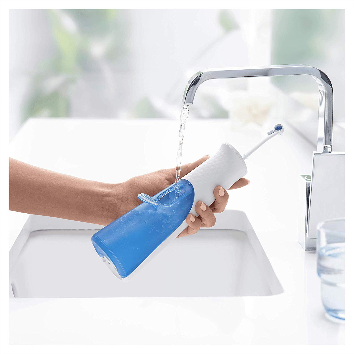 Oral-B AquaCare 4 cestovní ústní sprcha