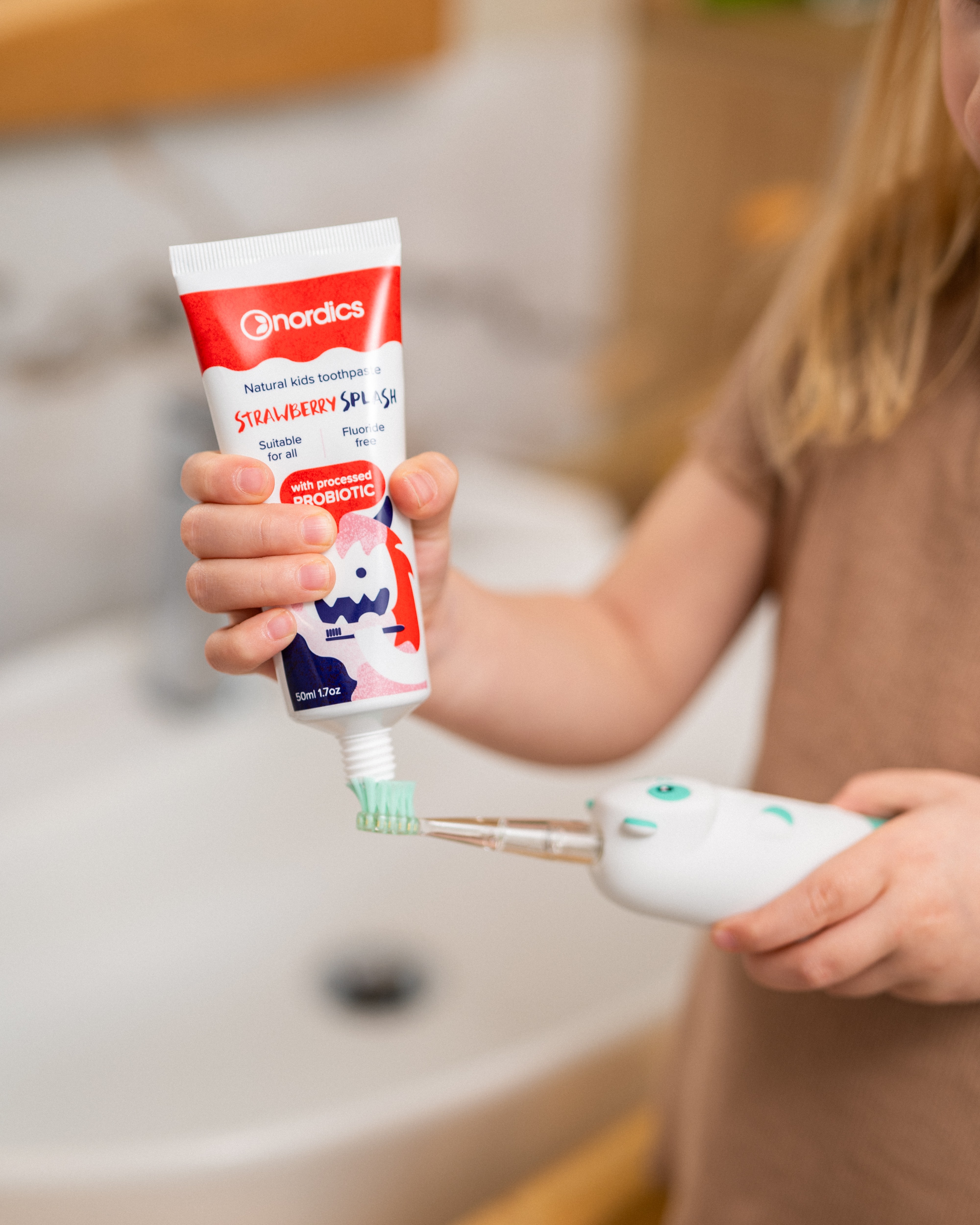 Nordics Kids Strawberry Splash Probiotic dětská zubní pasta 50 ml