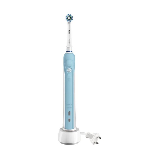 Braun Oral-B PRO 700 CrossAction zubní kartáček