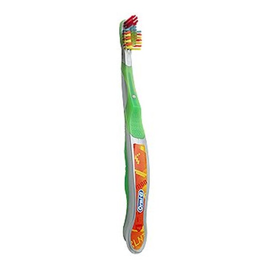 Oral-B ProExpert CrossAction 8+